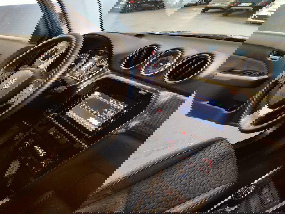 Suzuki Vitara usata a Milano (15)