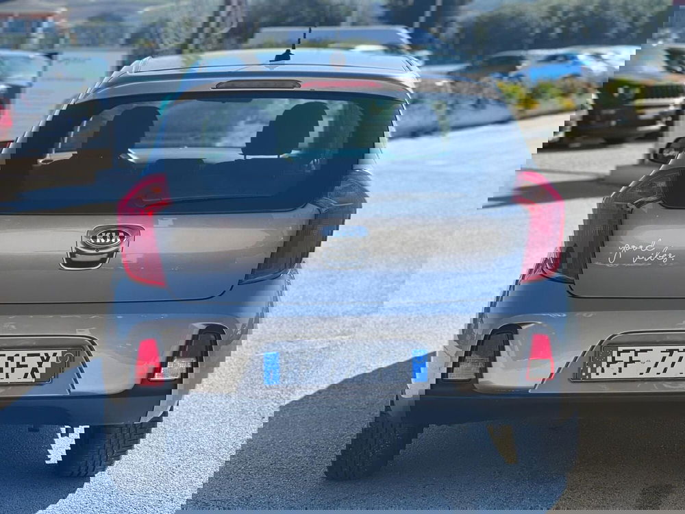 Kia Picanto usata a Matera (11)