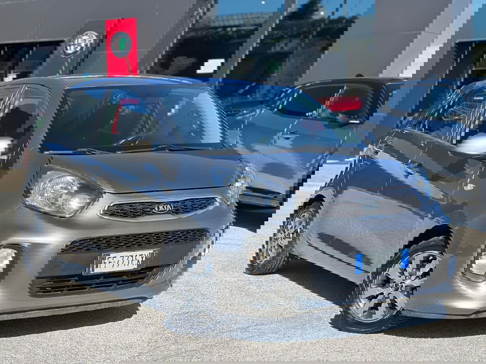 Kia Picanto usata a Matera (6)