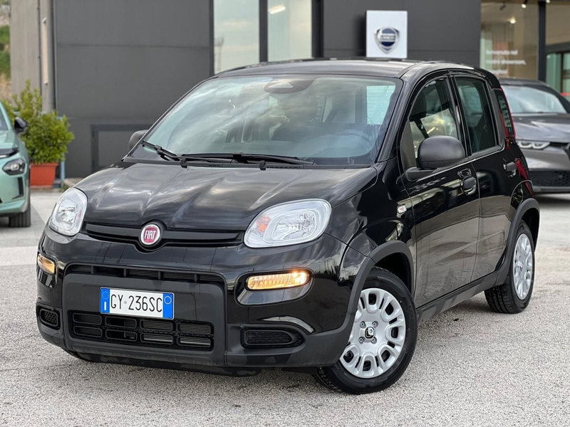 Fiat Panda Cross nuova a Matera