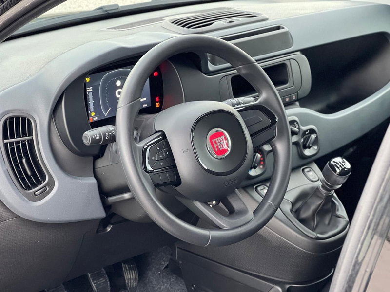 Fiat Panda Cross nuova a Matera (13)