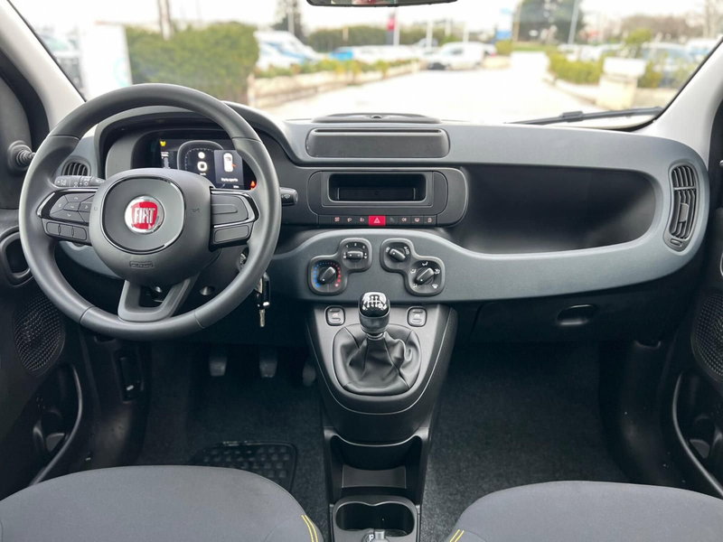 Fiat Panda Cross nuova a Matera (16)