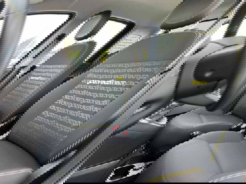 Fiat Panda Cross nuova a Matera (20)