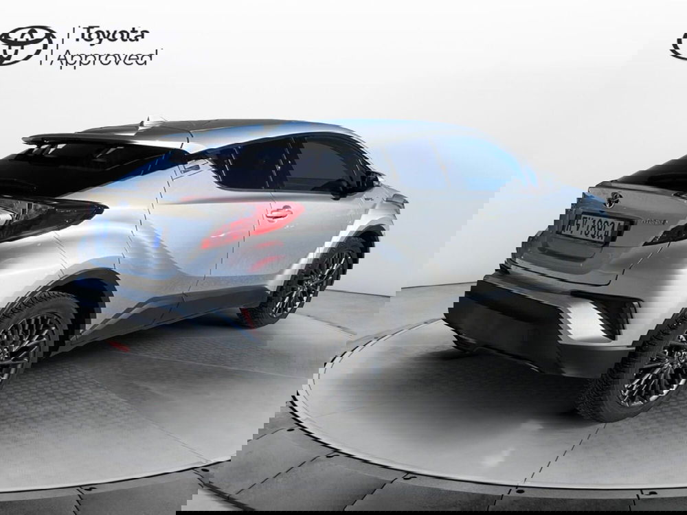Toyota Toyota C-HR usata a Ragusa (4)