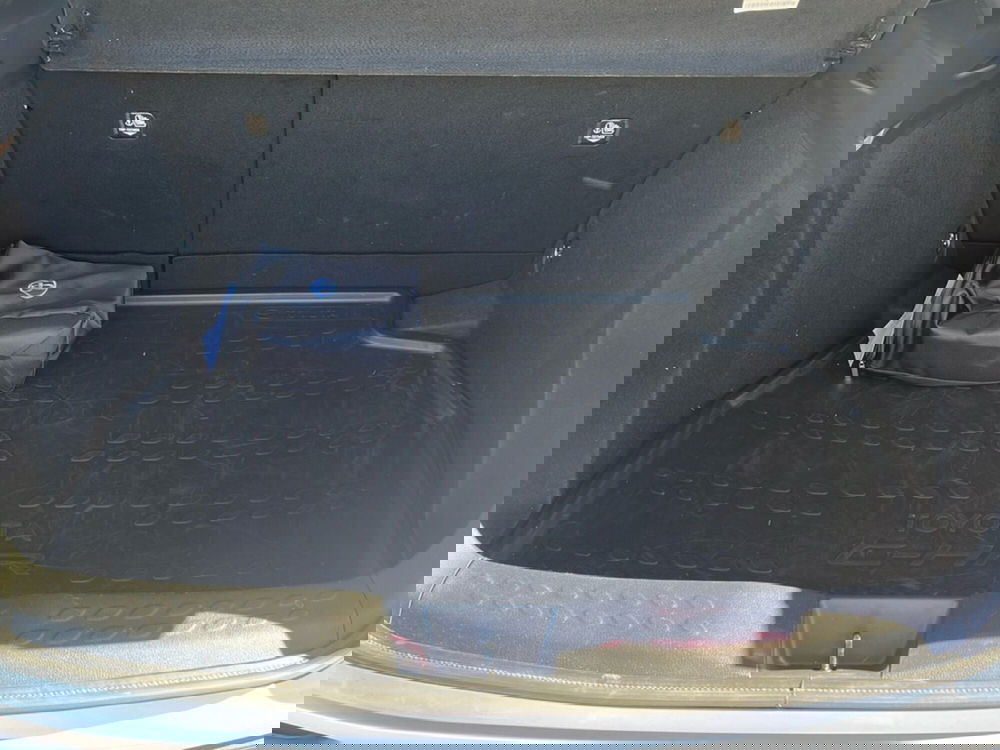 Toyota Toyota C-HR usata a Ragusa (7)