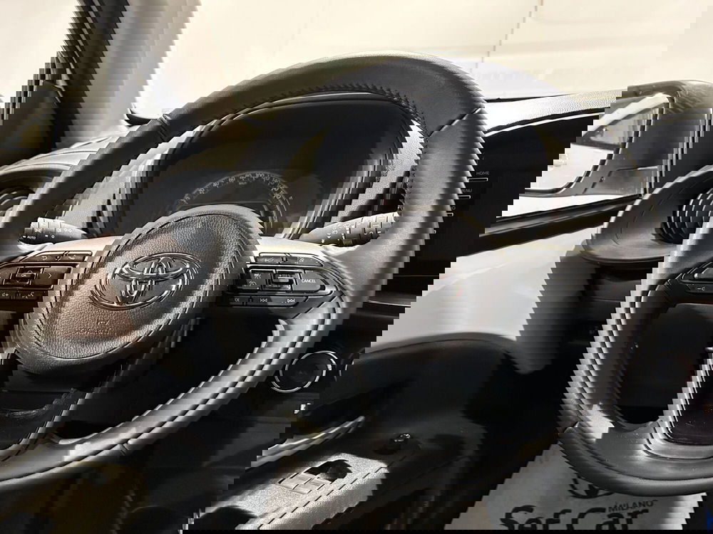 Toyota Aygo X usata a Milano (10)