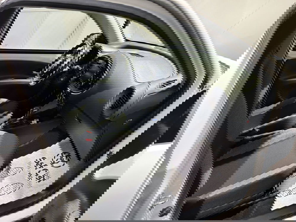 Toyota Aygo X usata a Milano (6)