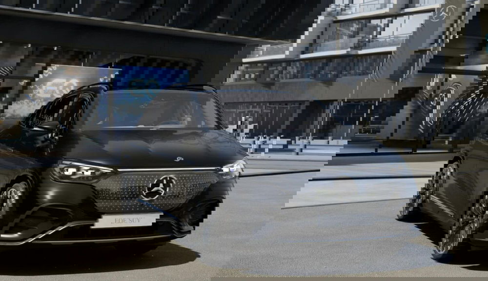 Mercedes-Benz EQE SUV nuova a Bergamo (2)