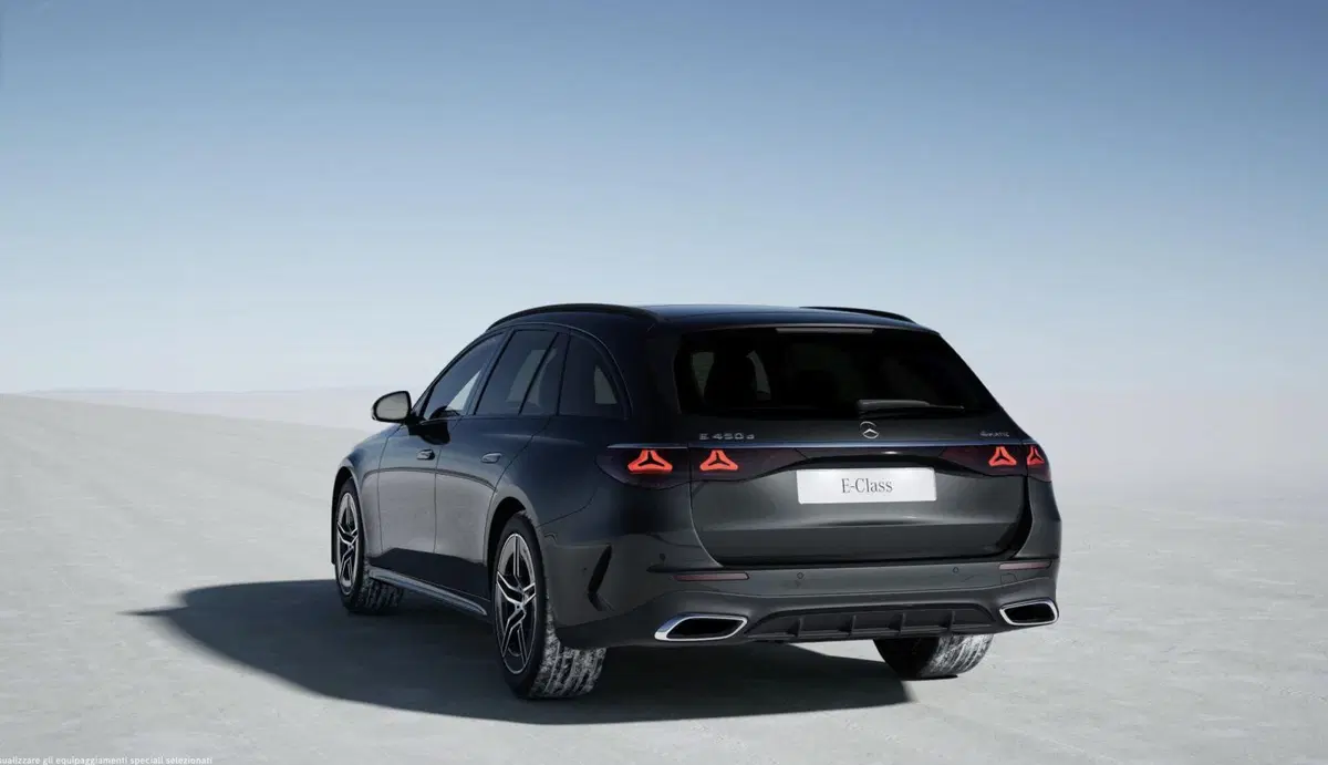 Mercedes-Benz Classe E Station Wagon nuova a Bergamo (2)