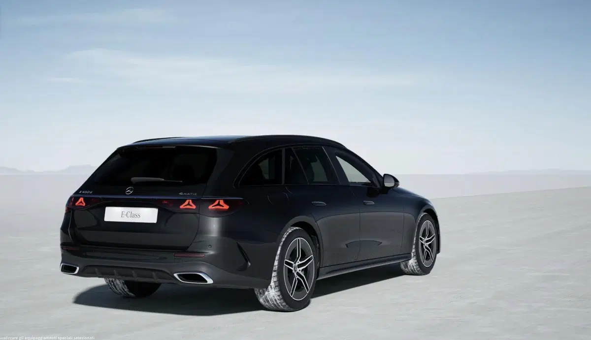 Mercedes-Benz Classe E Station Wagon nuova a Bergamo (3)