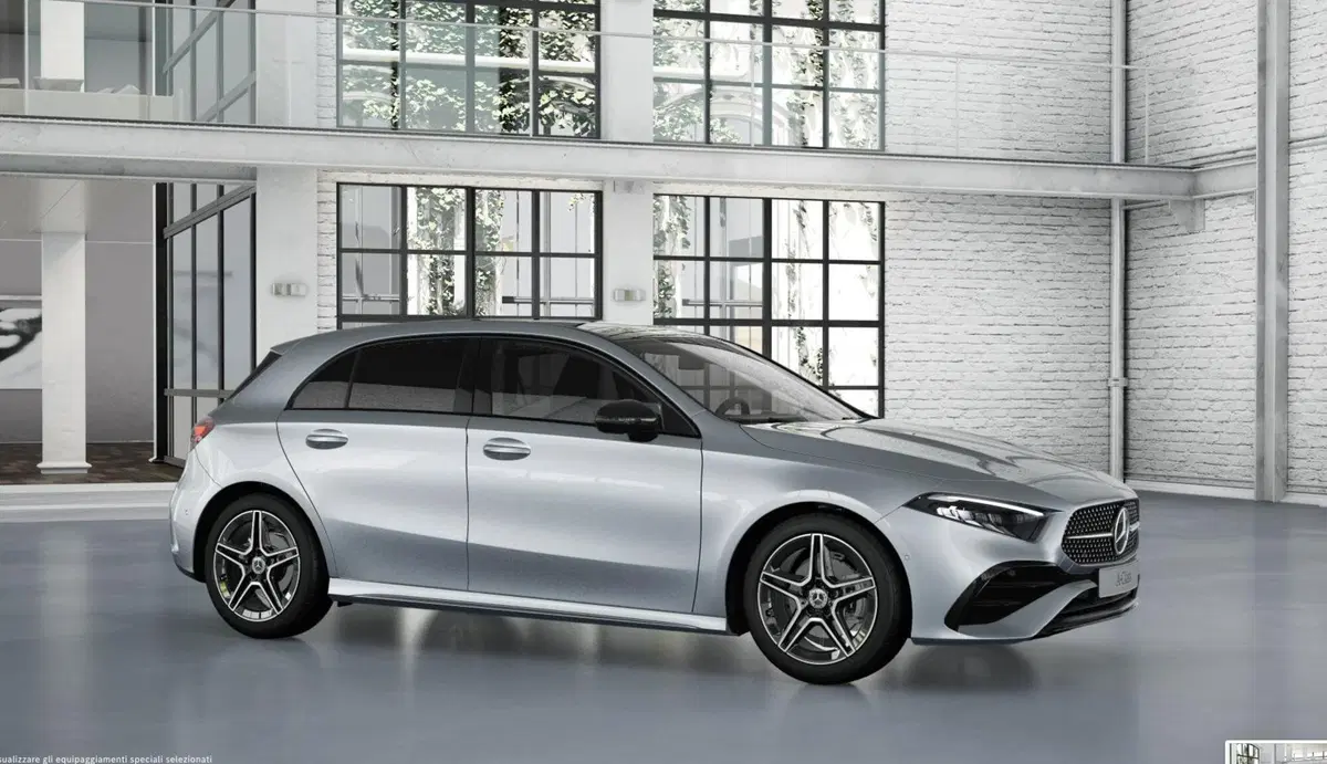 Mercedes-Benz Classe A nuova a Bergamo (4)