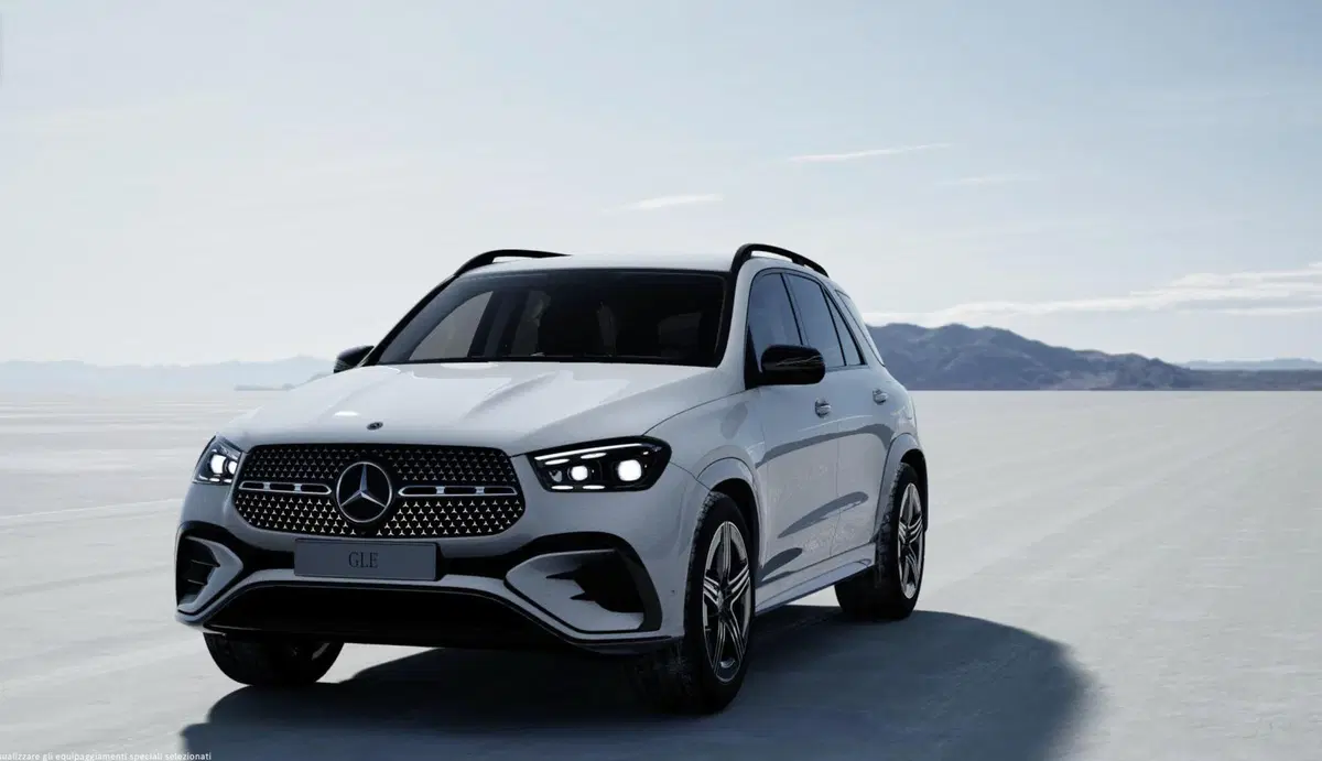Mercedes-Benz GLE SUV nuova a Bergamo (7)