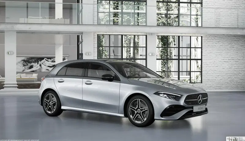 Mercedes-Benz Classe A nuova a Bergamo (4)