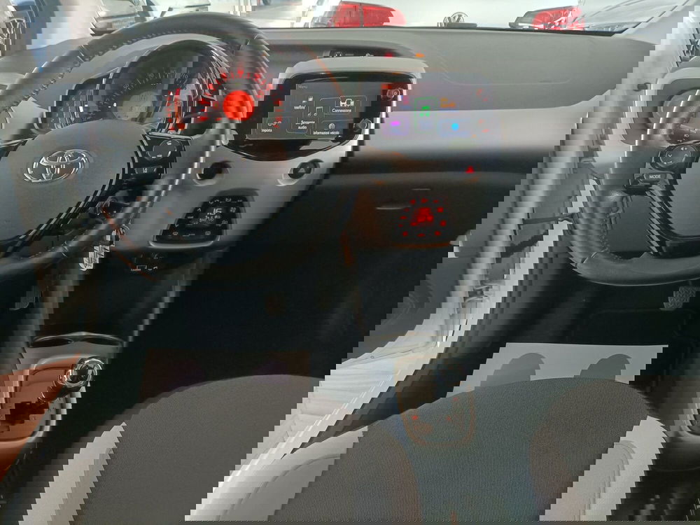 Toyota Aygo usata a Modena (8)