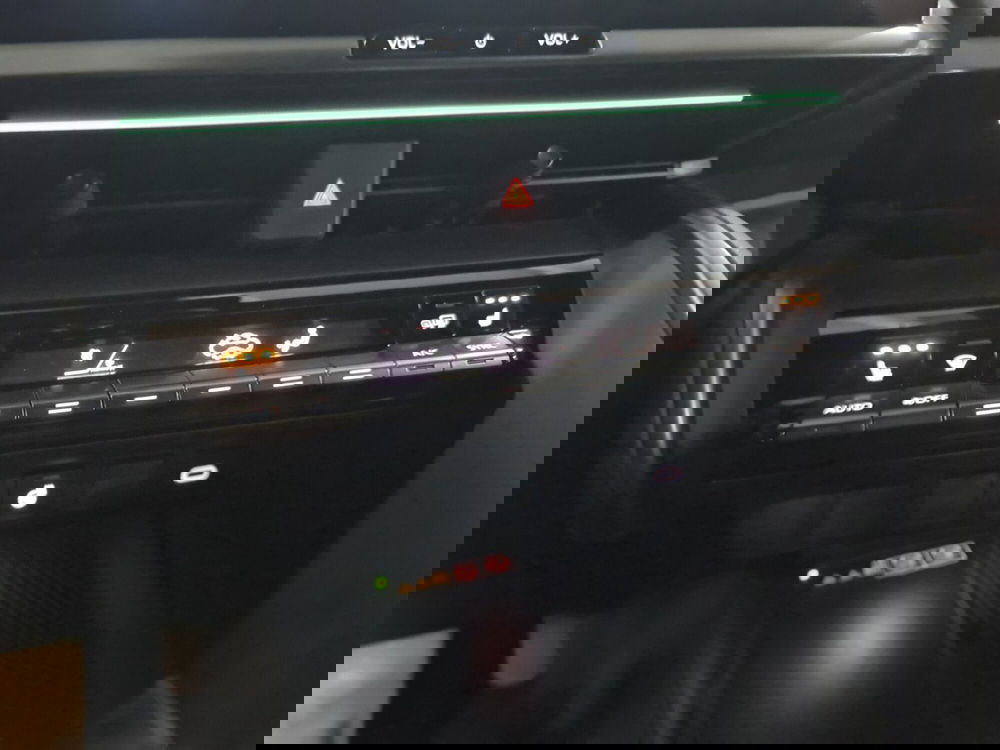 Toyota Toyota C-HR usata a Bologna (14)