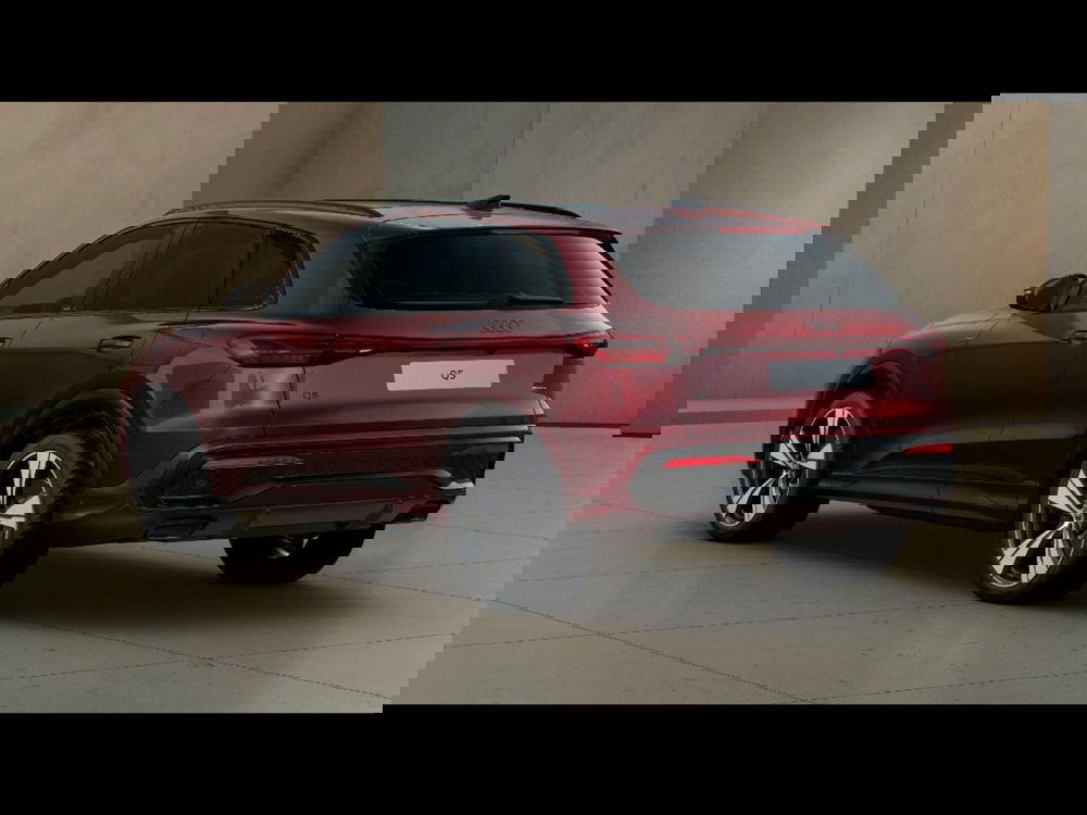 Audi Q5 Sportback nuova a Grosseto (3)