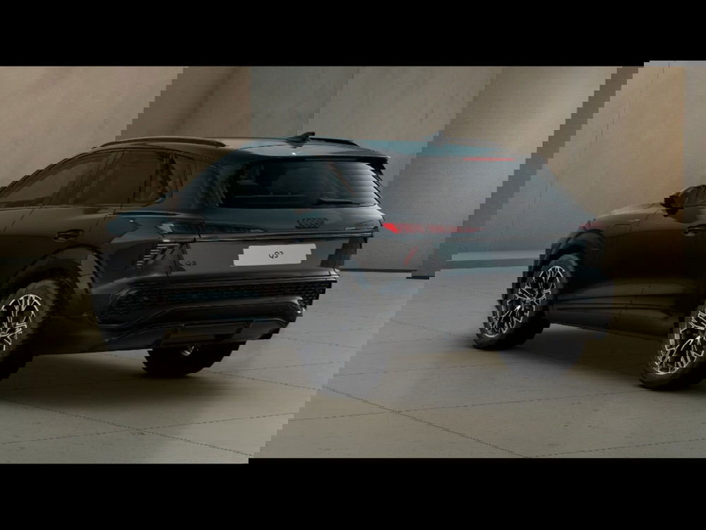 Audi Q3 Sportback nuova a Firenze (3)