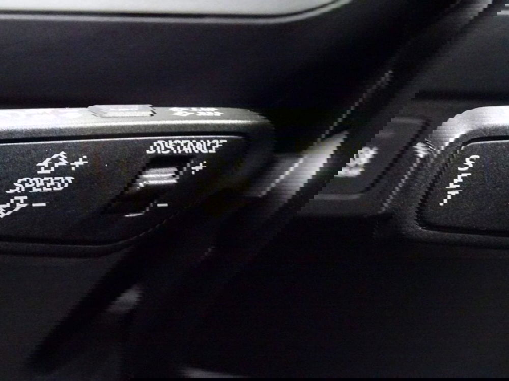 Audi Q4 usata a Como (12)