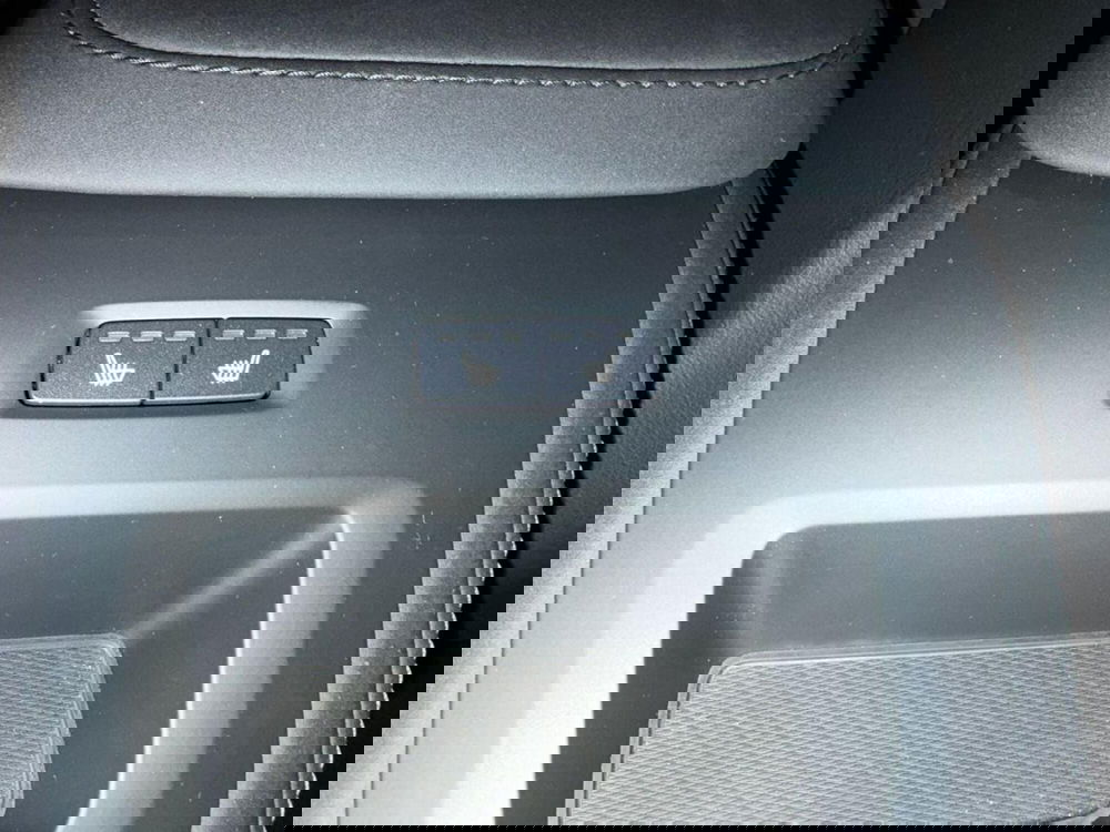 Volvo XC90 usata a Como (16)