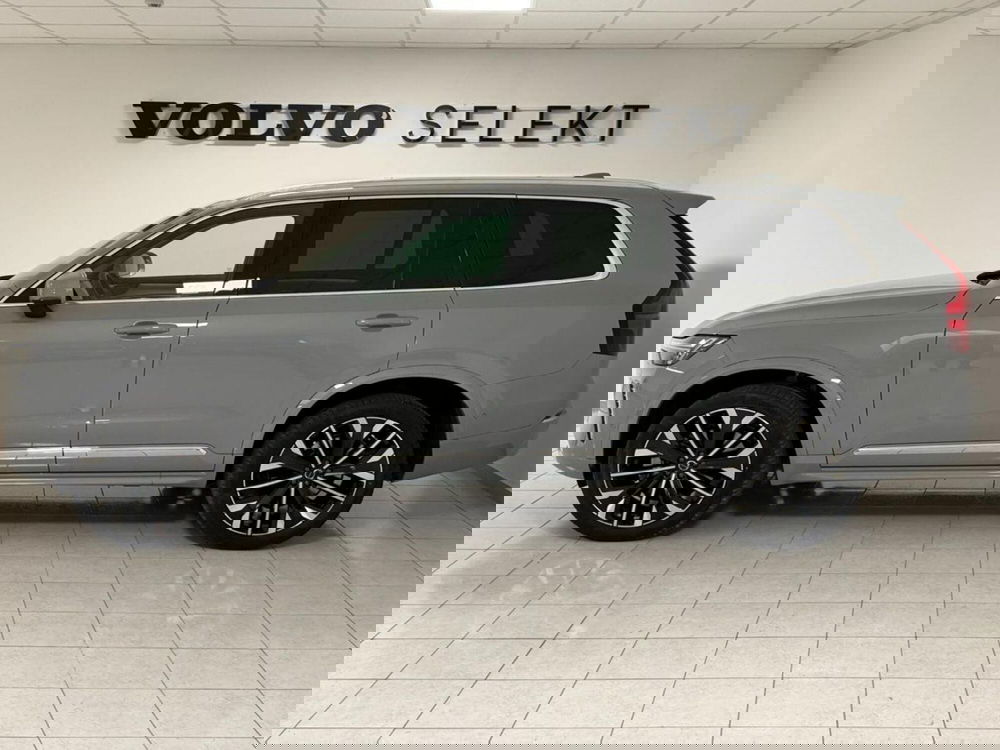 Volvo XC90 usata a Como (2)