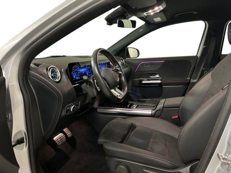 Mercedes-Benz EQA usata a Milano (10)