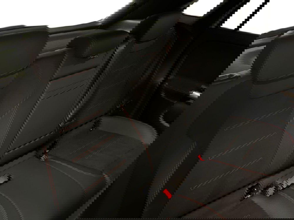 Mercedes-Benz EQA usata a Milano (16)