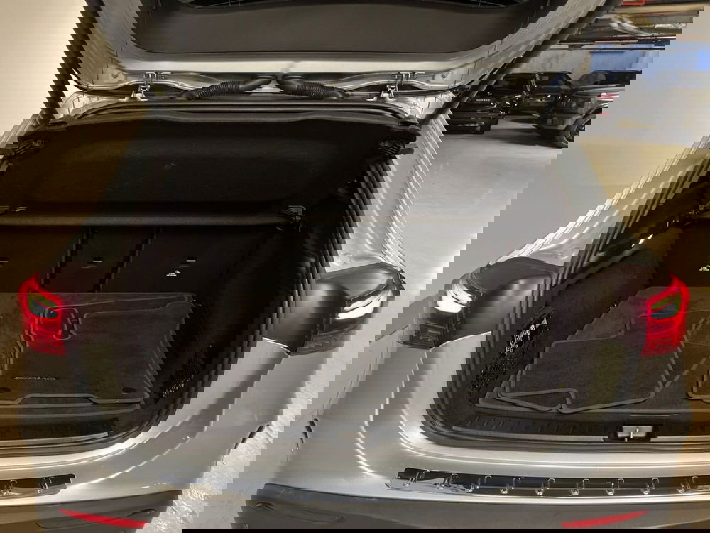 Mercedes-Benz EQA usata a Milano (8)