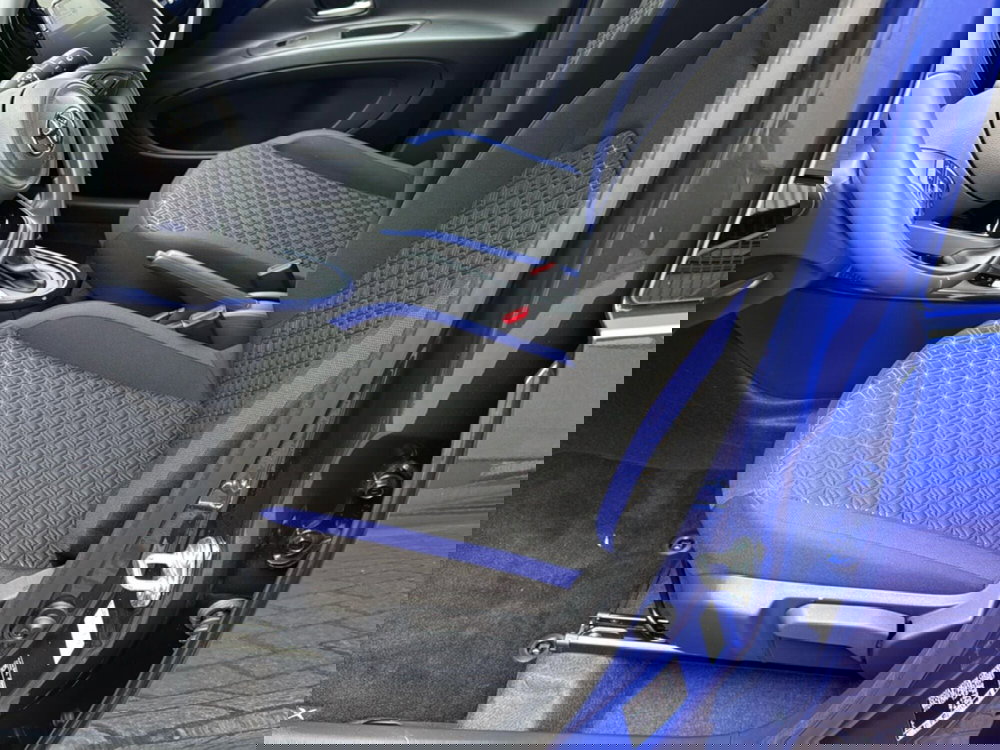 Toyota Aygo X nuova a Ferrara (10)