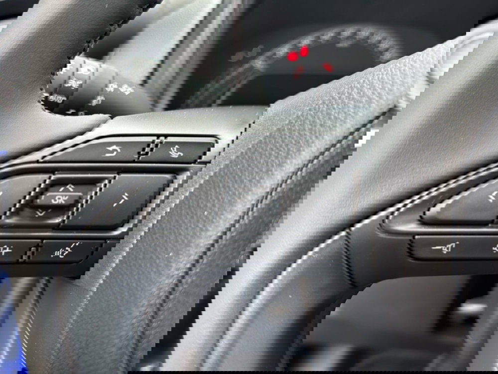 Toyota Aygo X nuova a Ferrara (18)