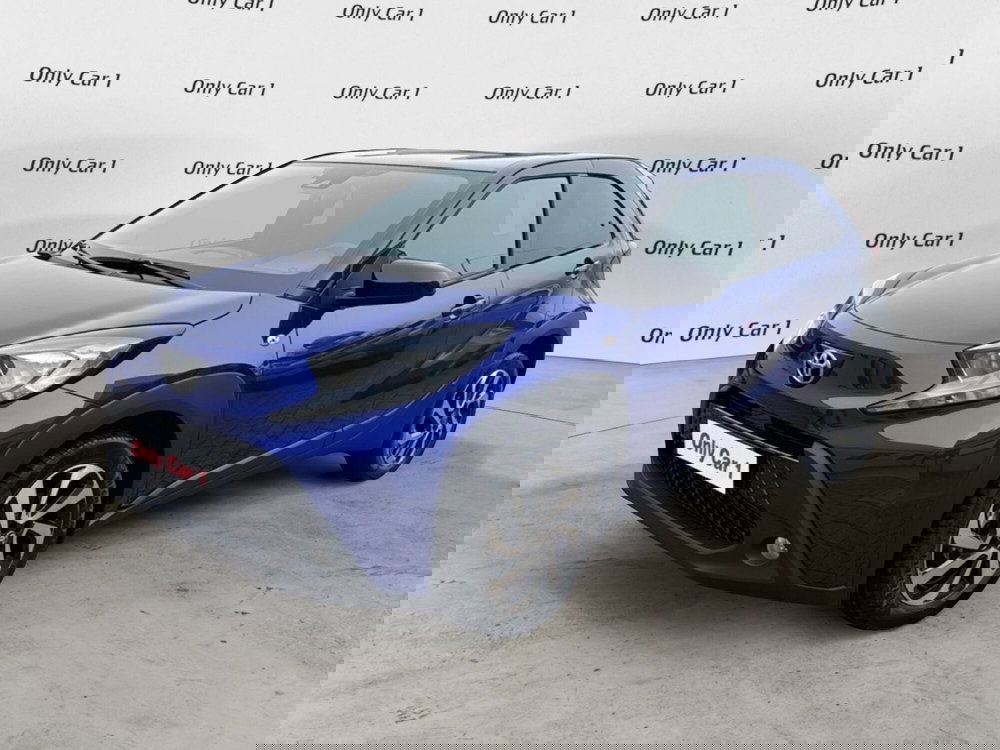 Toyota Aygo X nuova a Ferrara (3)