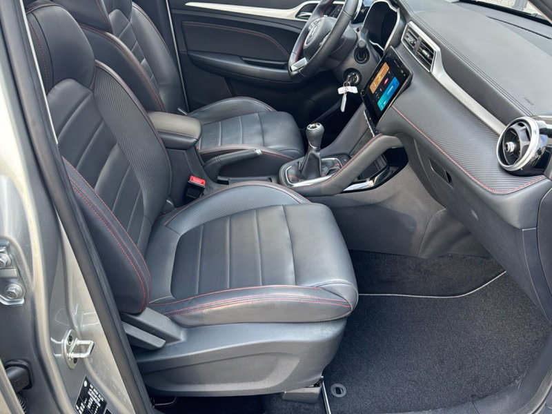 Mg ZS usata a Ferrara (11)