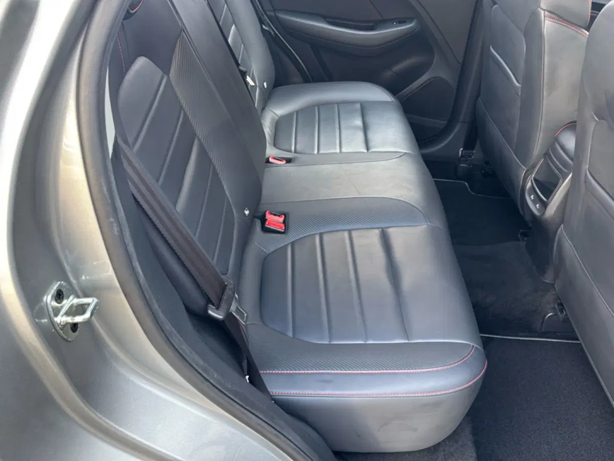 Mg ZS usata a Ferrara (8)