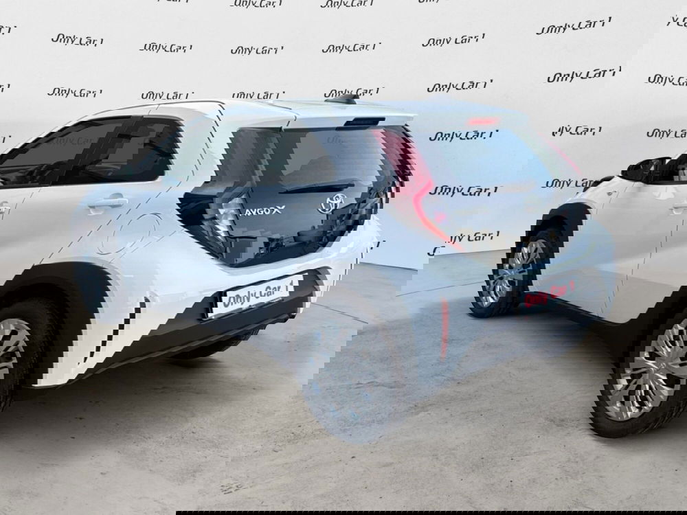 Toyota Aygo X nuova a Ferrara (5)