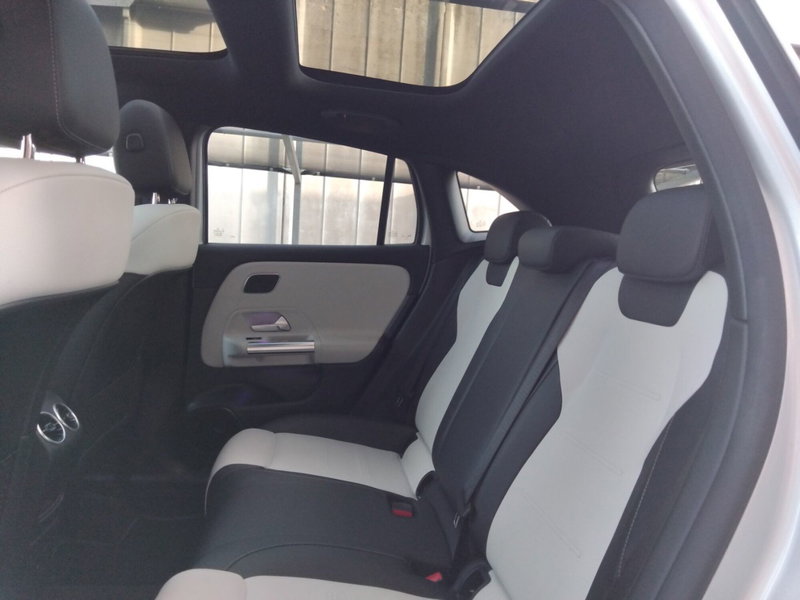 Mercedes-Benz GLA SUV usata a Pescara (15)