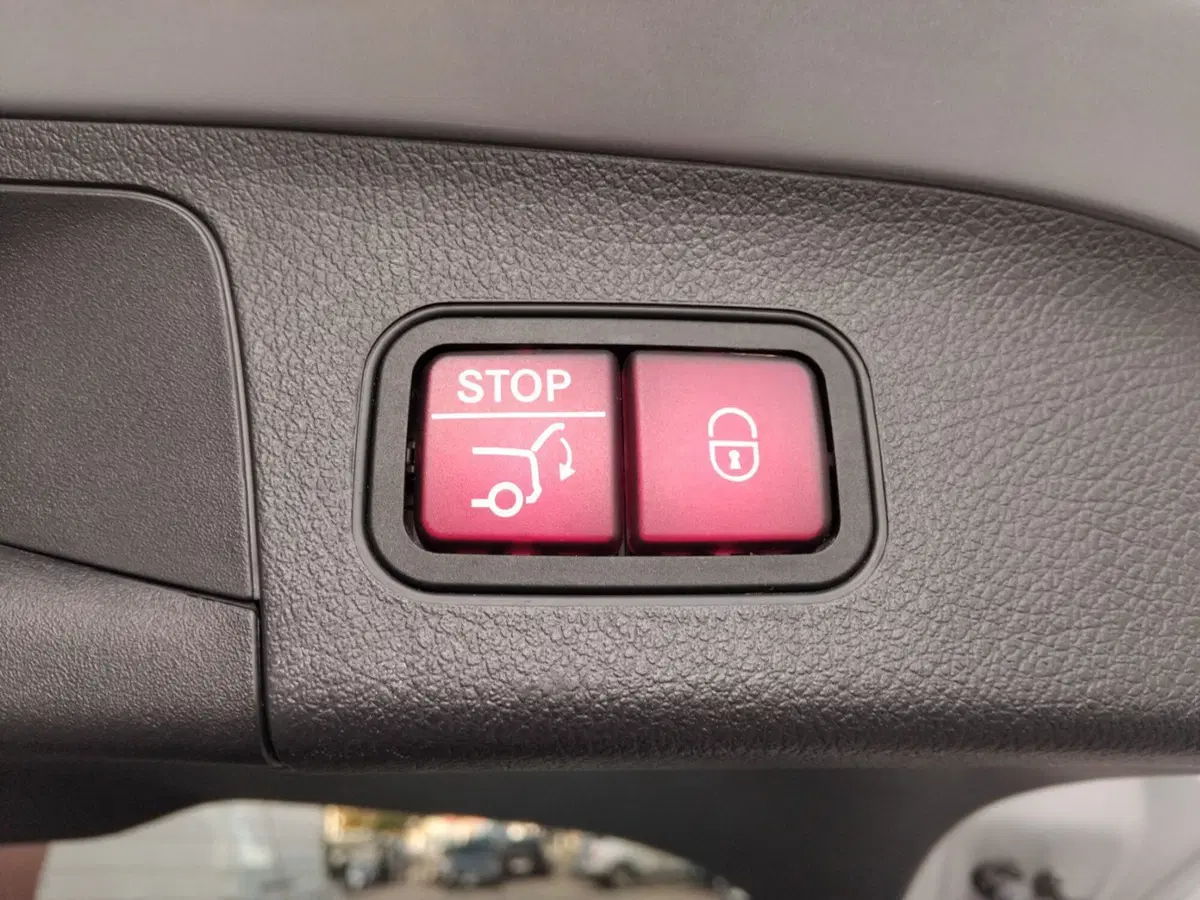 Mercedes-Benz GLA SUV usata a Pescara (17)