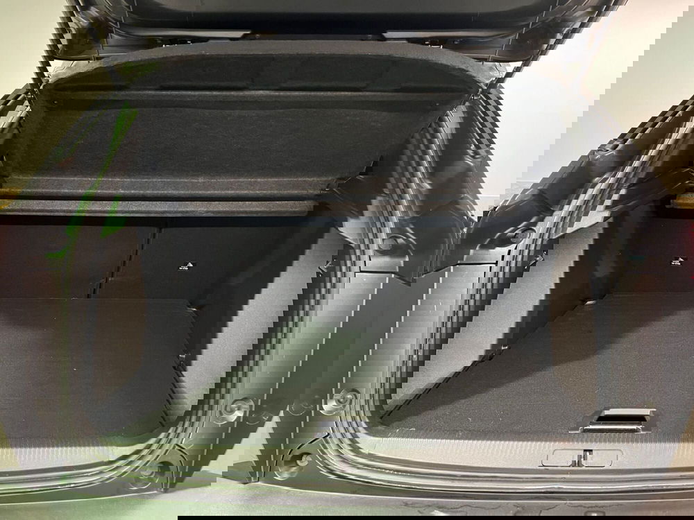 Peugeot 2008 usata a Bari (11)