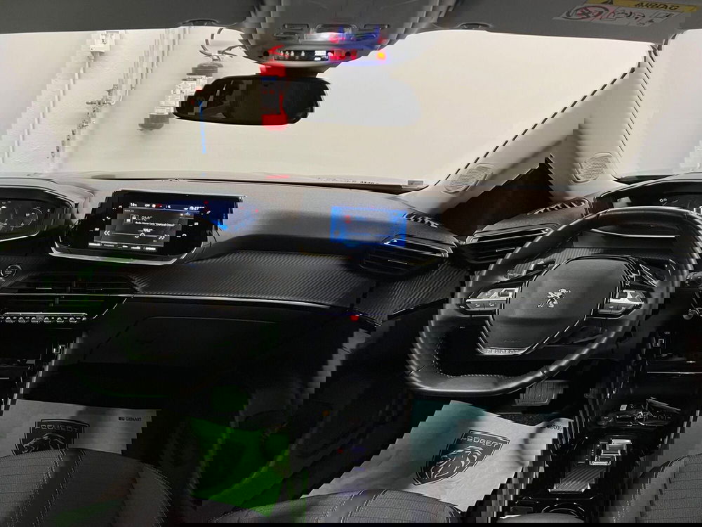 Peugeot 2008 usata a Bari (18)