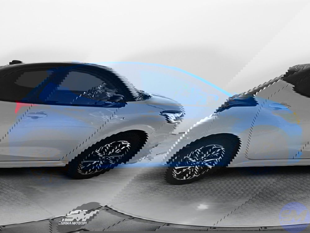 Toyota Yaris usata a Siena (6)