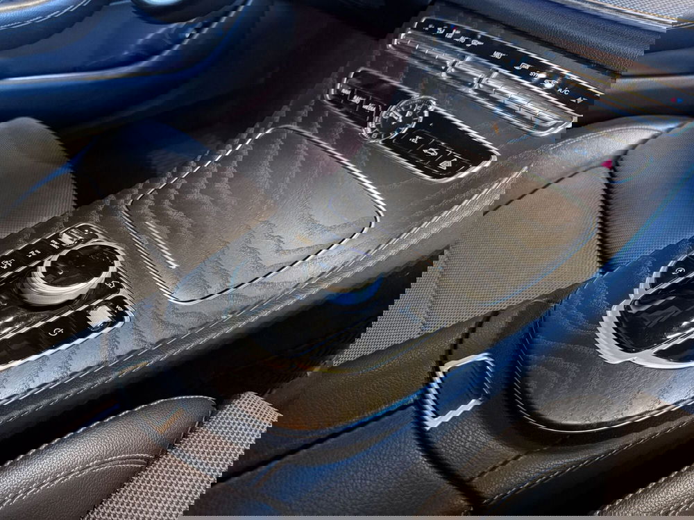 Mercedes-Benz Classe E usata a Messina (13)