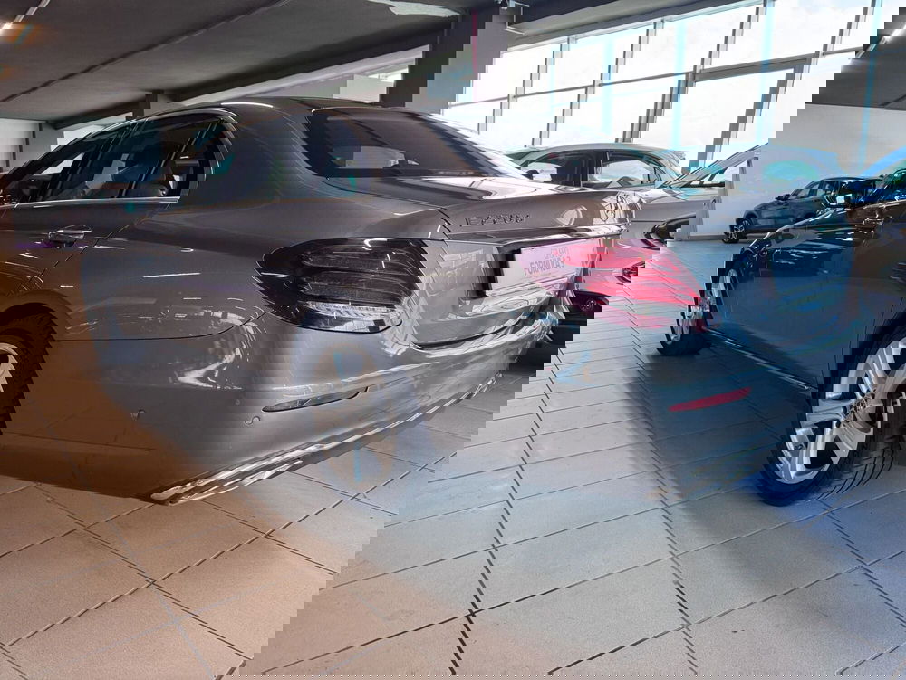 Mercedes-Benz Classe E usata a Messina (4)