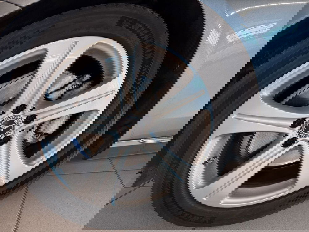 Mercedes-Benz Classe E usata a Messina (5)