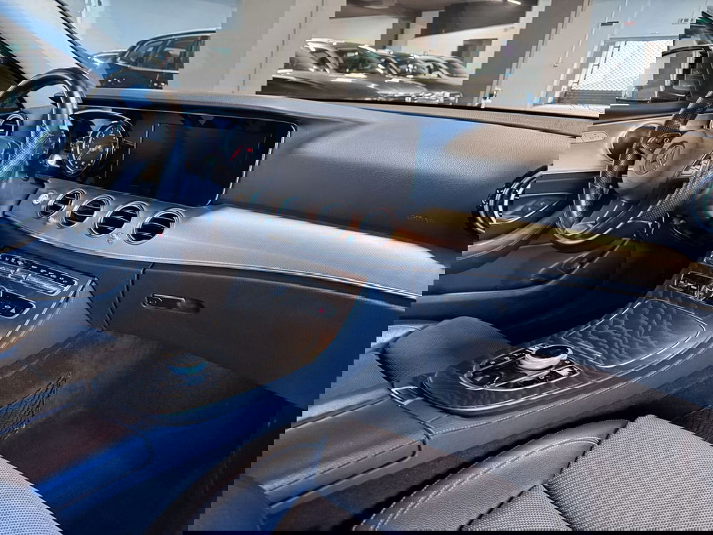 Mercedes-Benz Classe E usata a Messina (9)