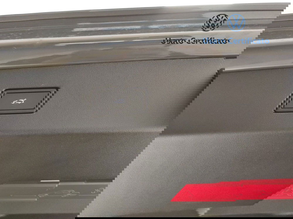 Volkswagen Tayron usata a Avellino (17)