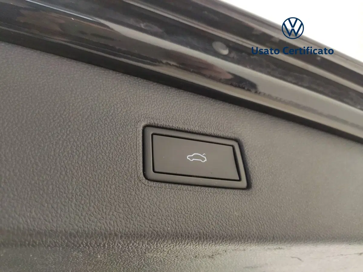 Volkswagen Tiguan usata a Avellino (18)