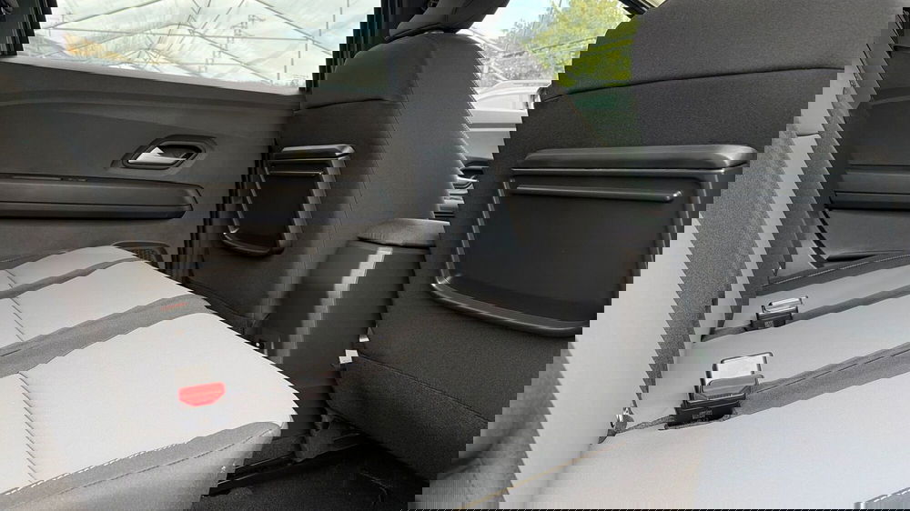 Dacia Jogger nuova a Treviso (14)