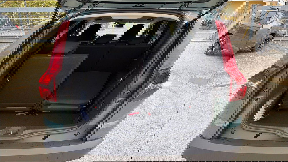 Dacia Jogger nuova a Treviso (9)