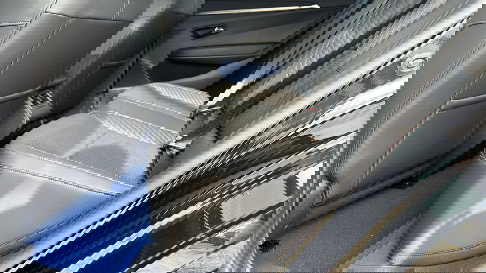 Renault Megane E-Tech Electric nuova a Treviso (14)