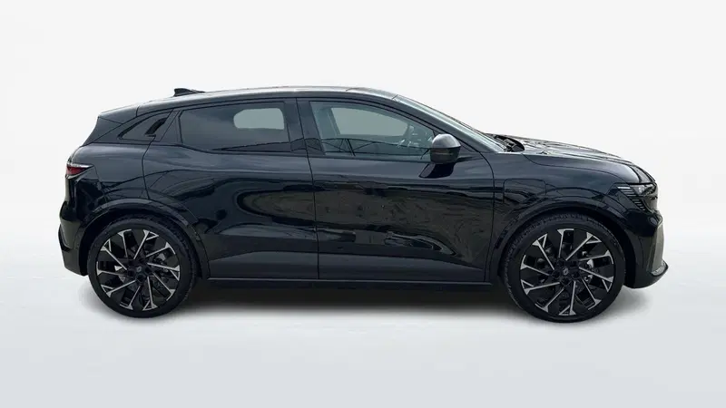 Renault Megane E-Tech Electric nuova a Treviso (4)
