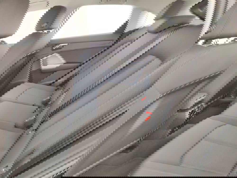 Audi Q3 Sportback usata a Massa-Carrara (10)