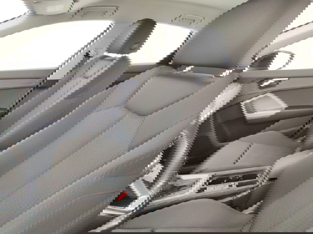 Audi Q3 Sportback usata a Massa-Carrara (9)